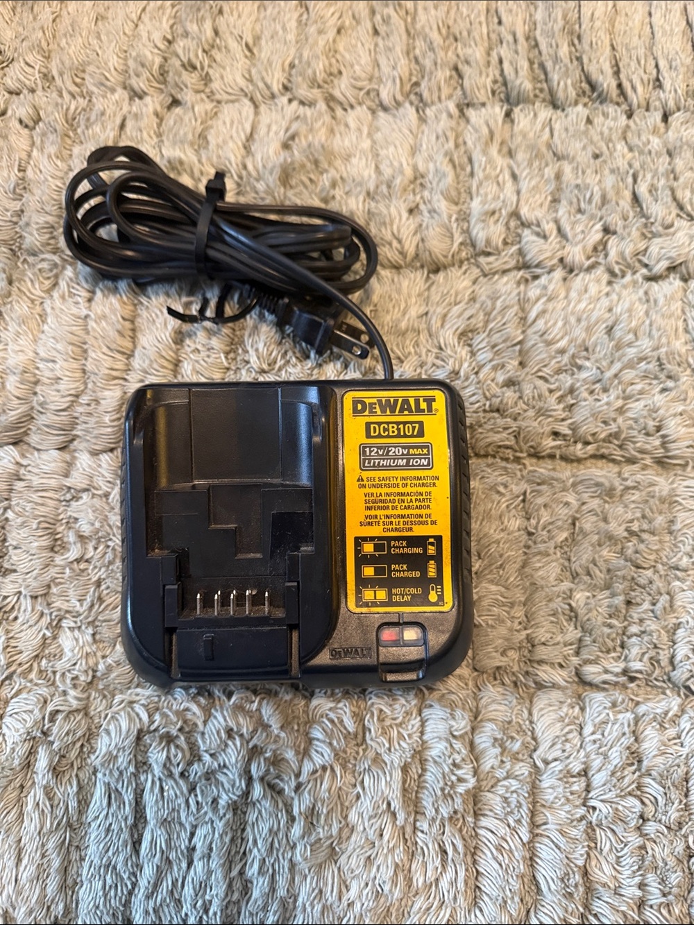 DEWALT DCB107 12V/20V Max Lithium-Ion Battery Charger - Black/Yellow
